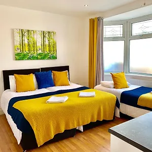 https://london-apartments-close-to-station.cambridgehotelsuk.com